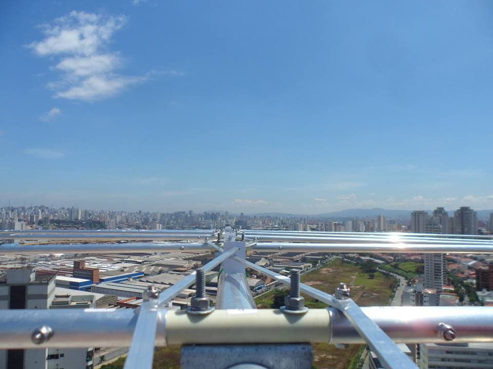 Log isolador e alimentador.jpg Log isolador e alimentador.jpg